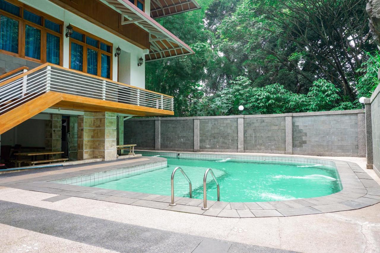 Oyo 1209 Tirtasari Nice Guesthouse Bandung Exteriér fotografie